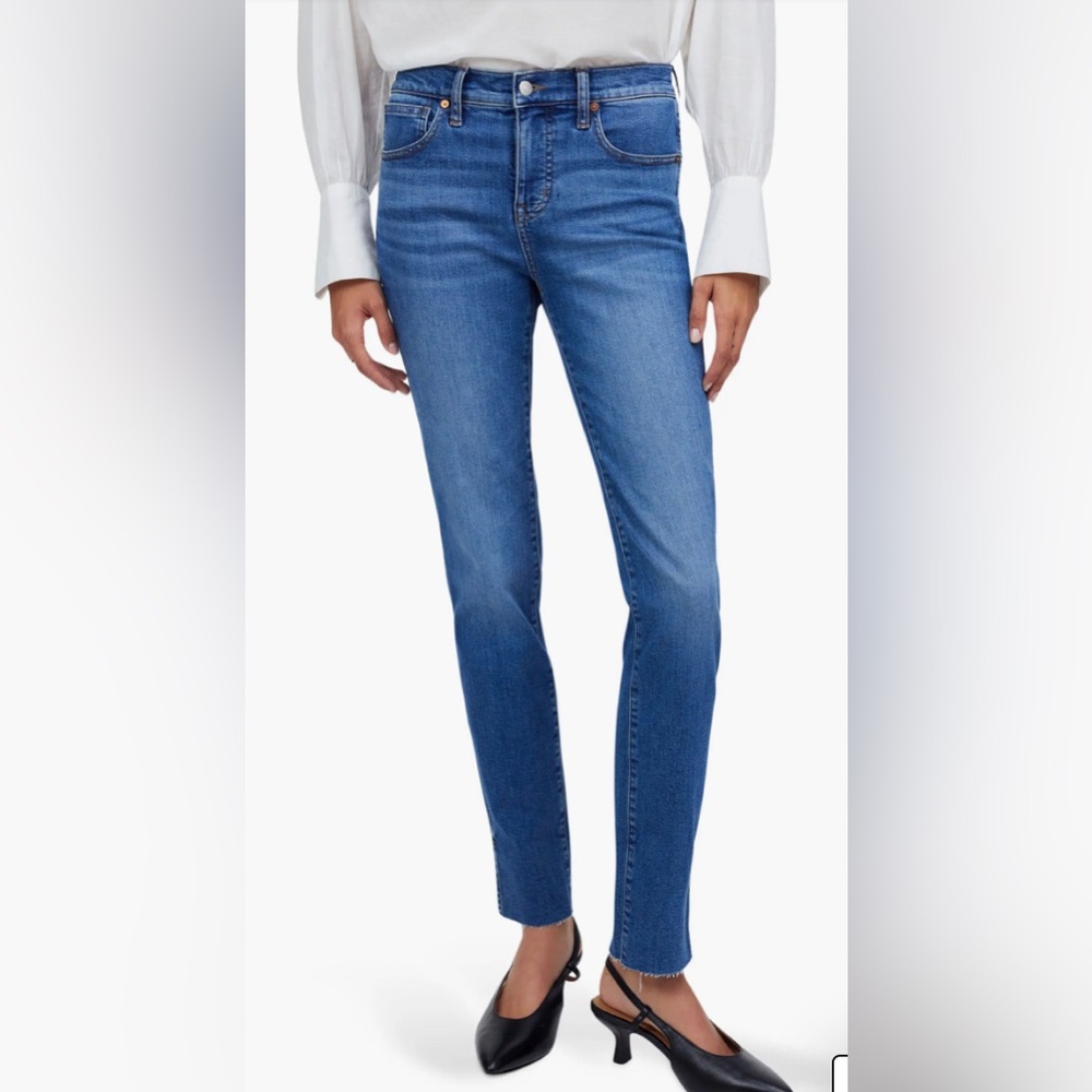 Madewell Raw Hem Mid Rise Stovepipe Jeans